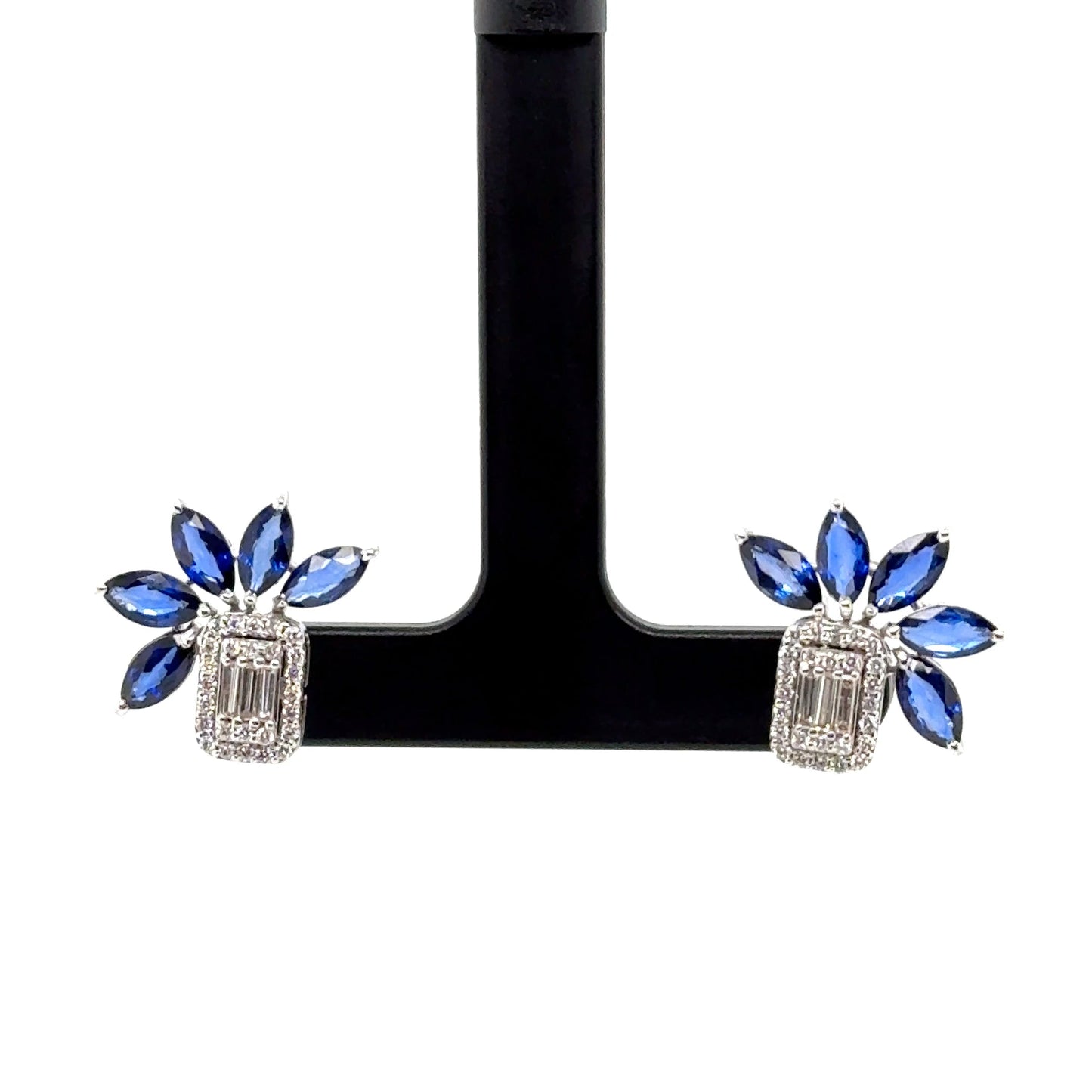 White Gold-Sapphire-Diamond-Baugguete-Studs